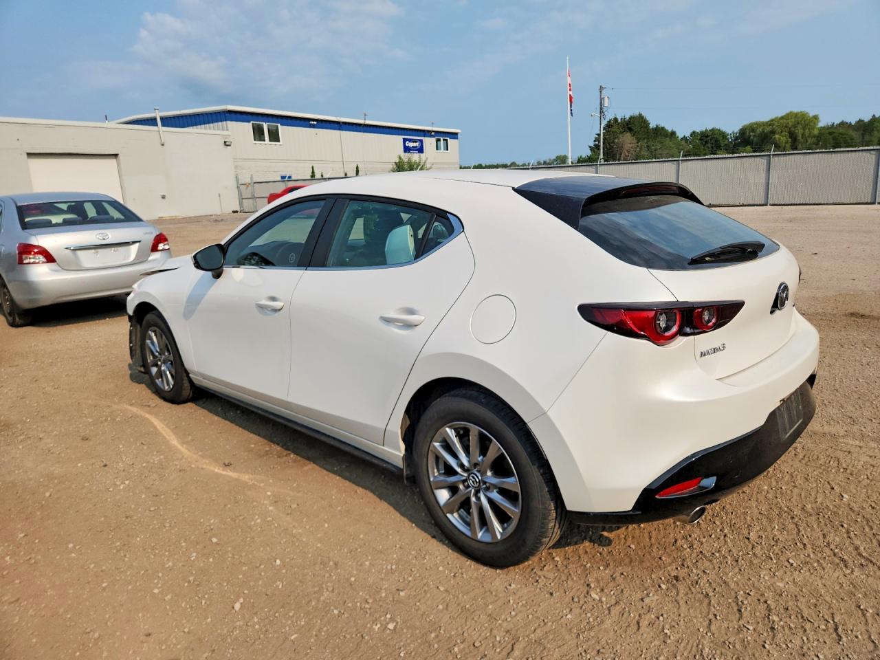 2023 MAZDA 3 PREFERRED — снимка 2