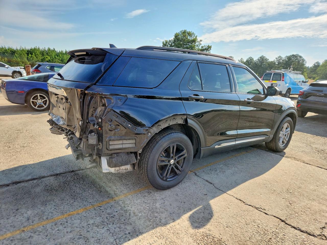 2024 FORD EXPLORER XLT — снимка 3
