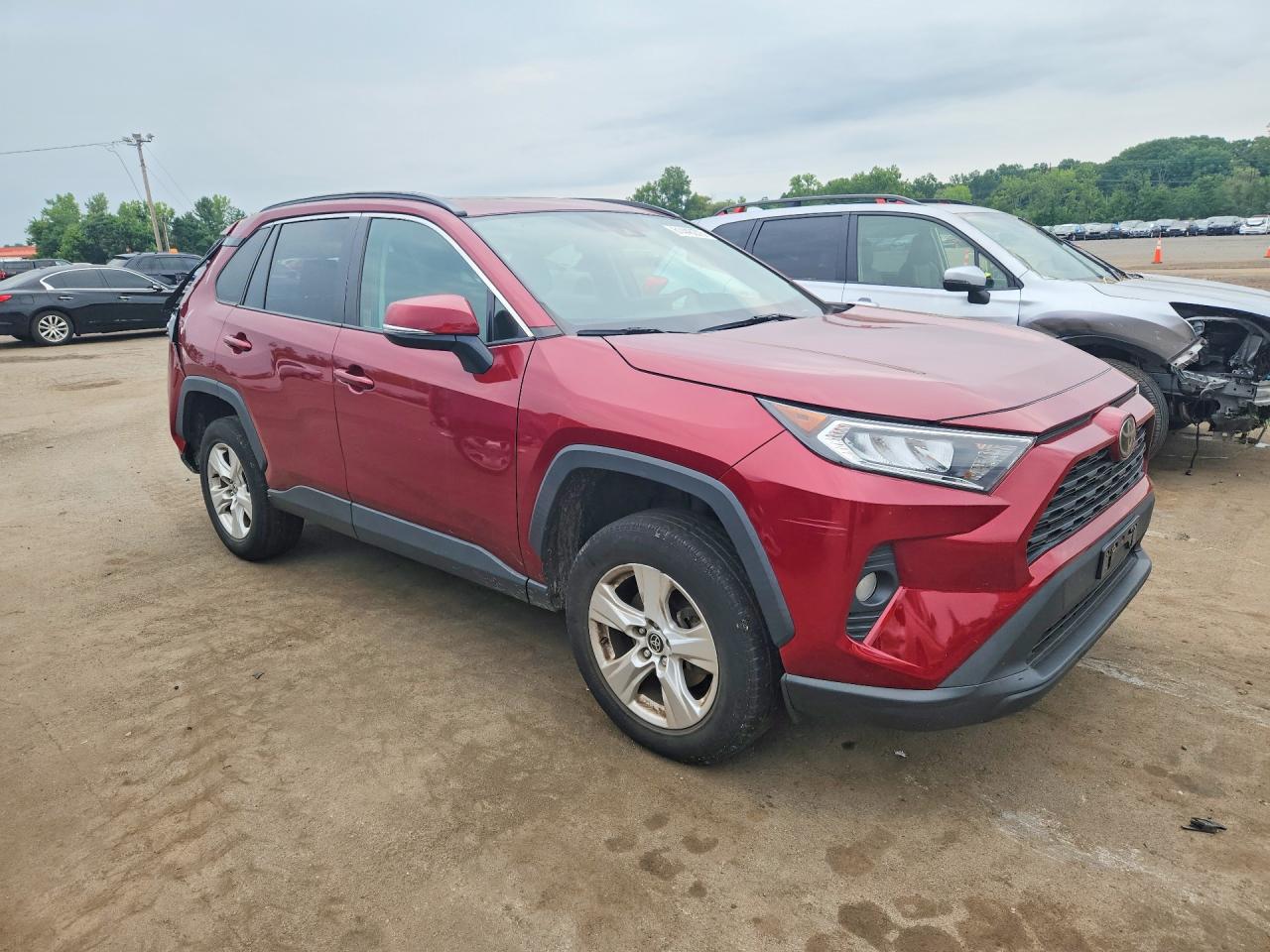 2021 TOYOTA RAV4 XLE — снимка 4