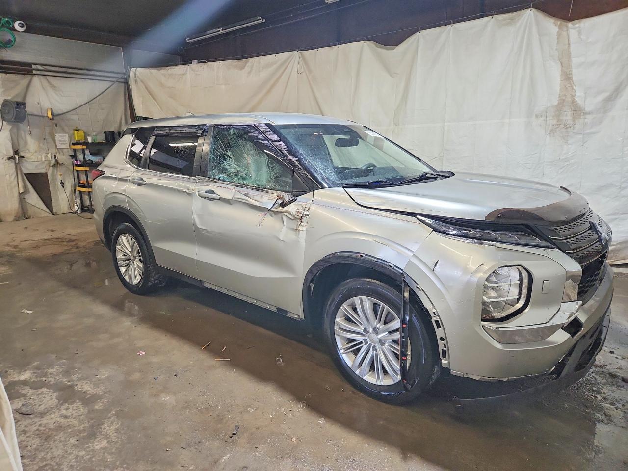 2022 MITSUBISHI OUTLANDER ES — снимка 4