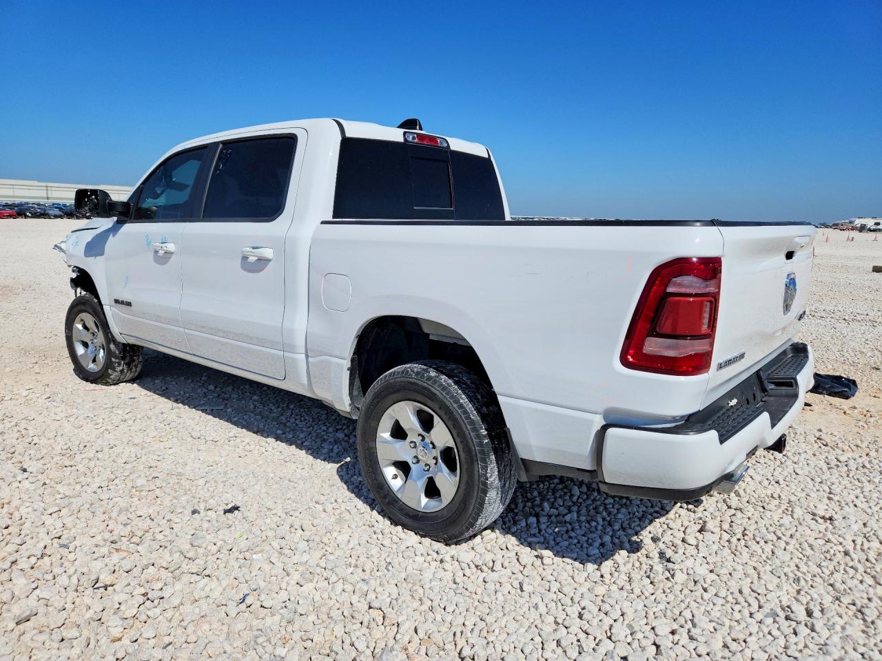 2023 RAM 1500 LARAMIE — снимка 2
