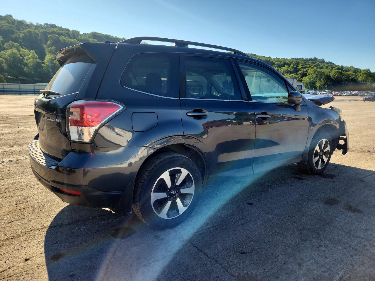 2018 SUBARU FORESTER 2.5I LIMITED — снимка 3