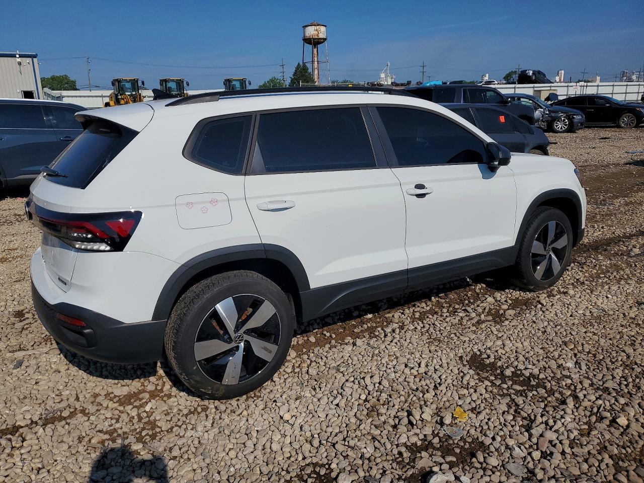 2025 VOLKSWAGEN TAOS S — снимка 3