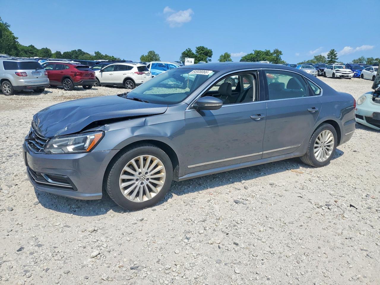 2017 VOLKSWAGEN PASSAT SE