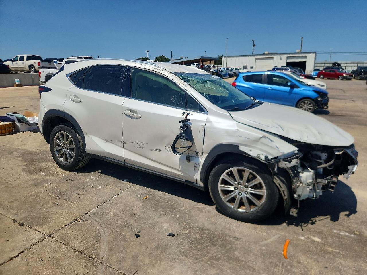 2017 LEXUS NX 200T BASE — снимка 4