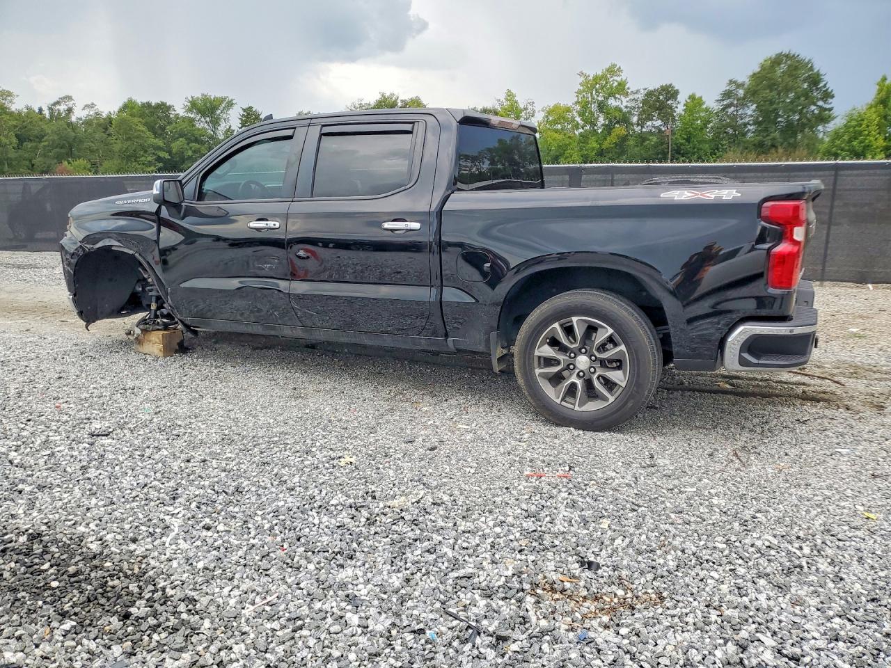 2019 CHEVROLET SILVERADO K1500 LT — снимка 2