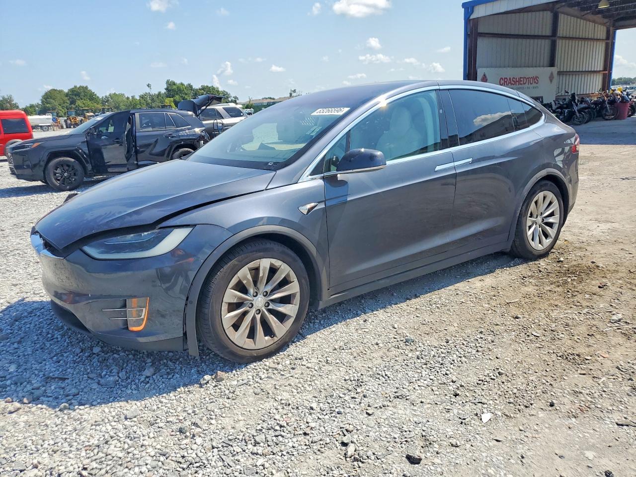 2017 TESLA MODEL X