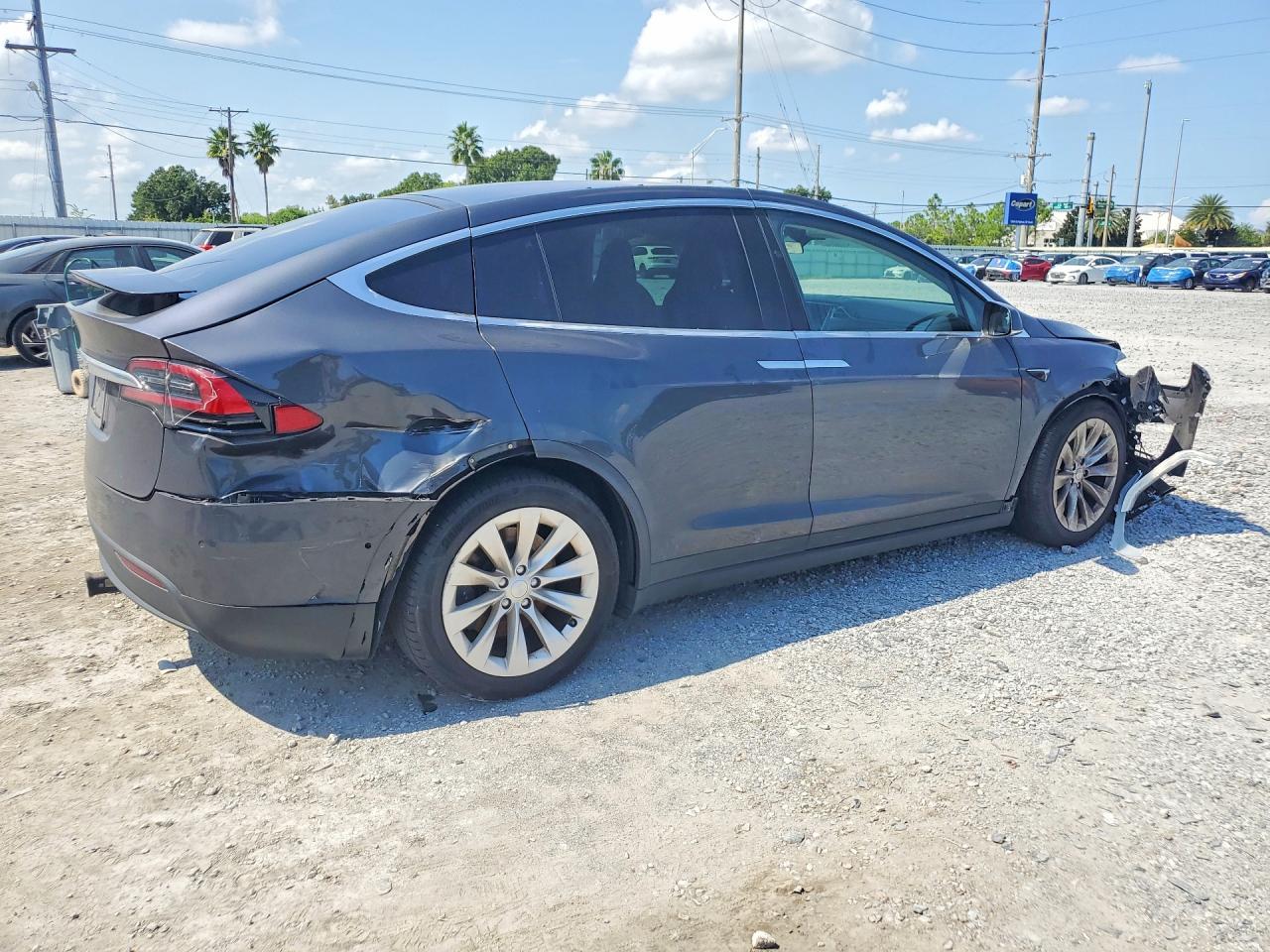 2017 TESLA MODEL X — снимка 3