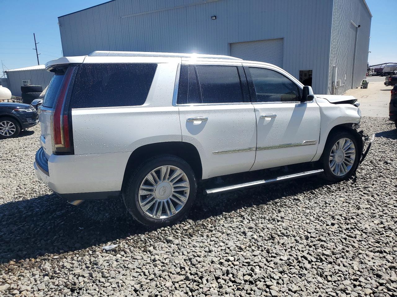 2016 CADILLAC ESCALADE PLATINUM — снимка 3