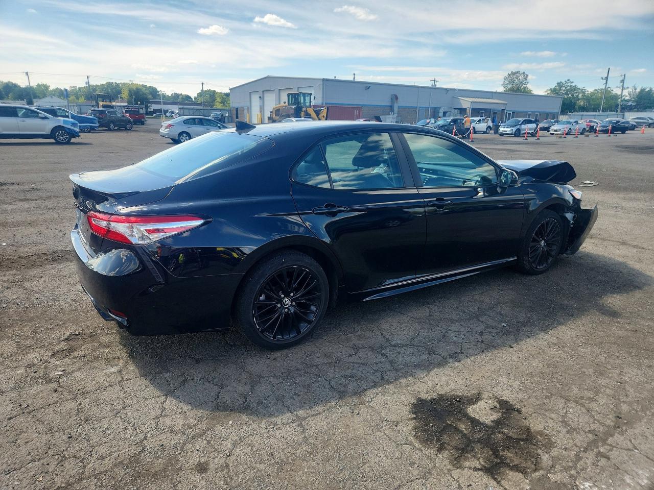 2020 TOYOTA CAMRY SE NIGHTSHADE — снимка 3