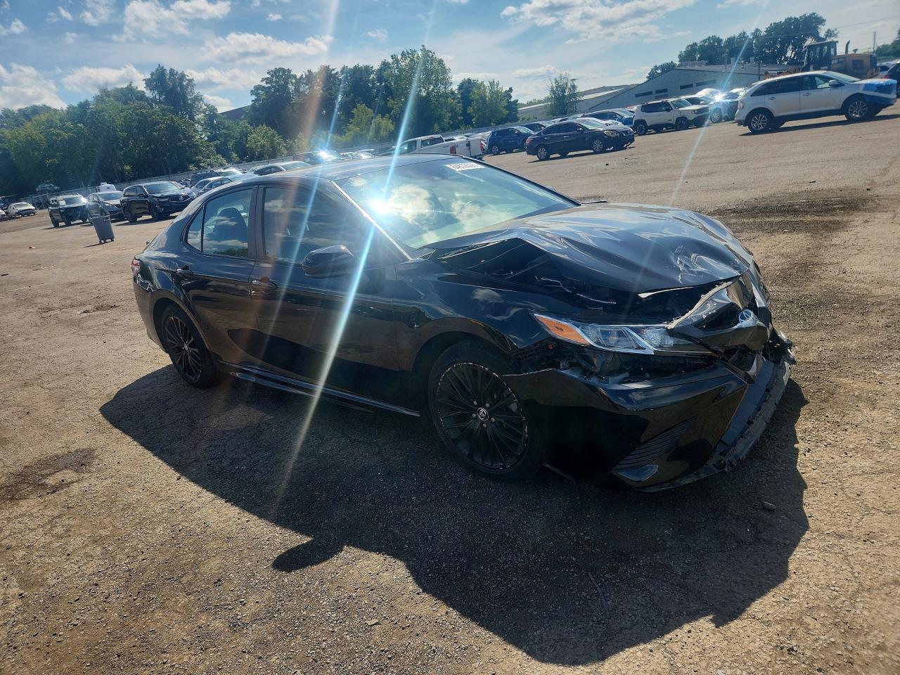 2020 TOYOTA CAMRY SE NIGHTSHADE — снимка 4