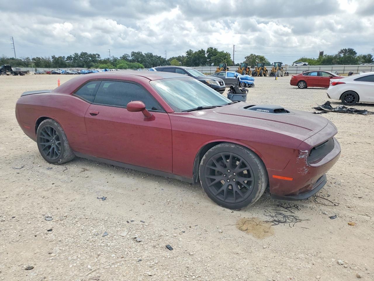 2017 DODGE CHALLENGER R/T — снимка 4