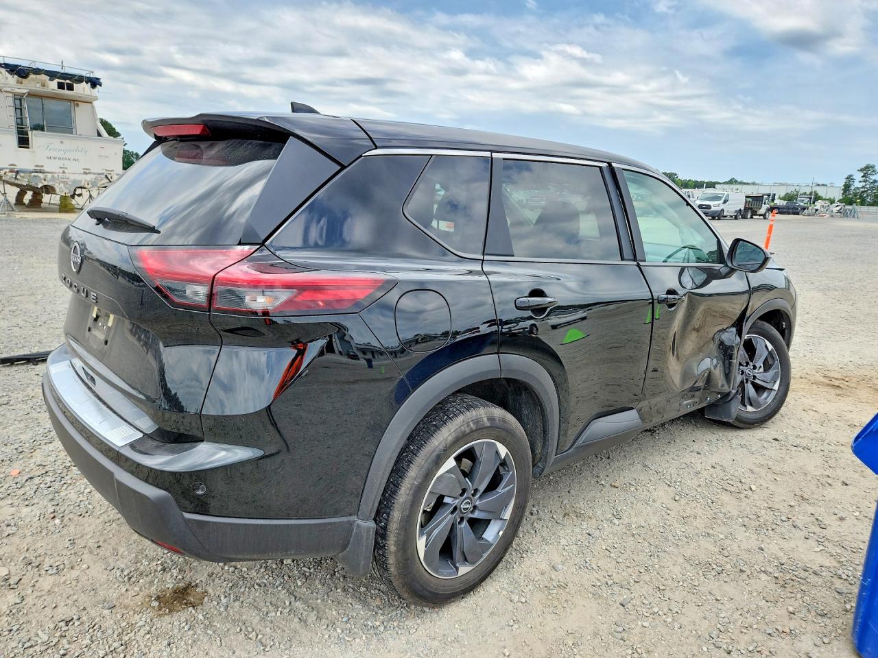 2026 NISSAN ROGUE SV — снимка 3