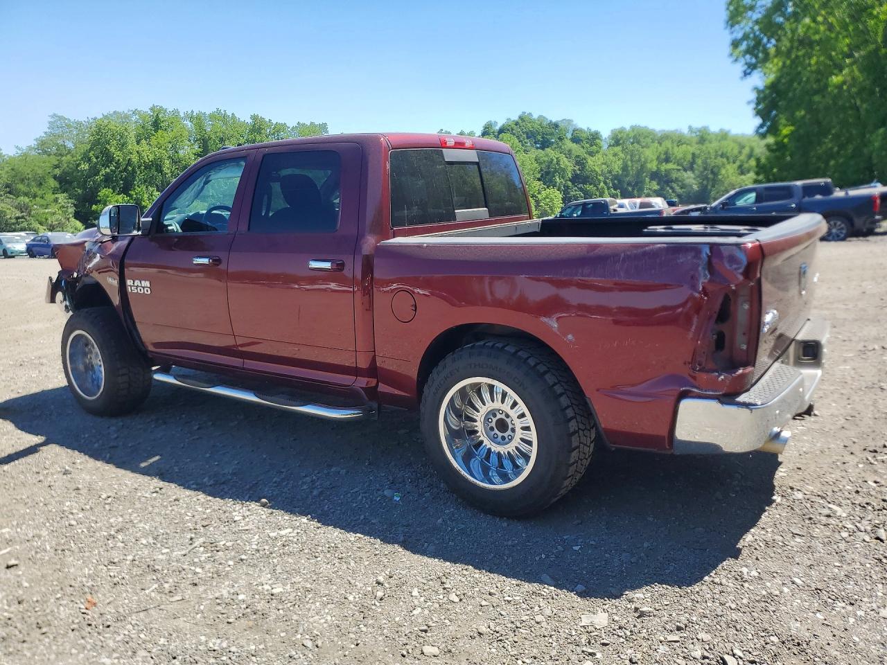 2016 RAM 1500 SLT — снимка 2