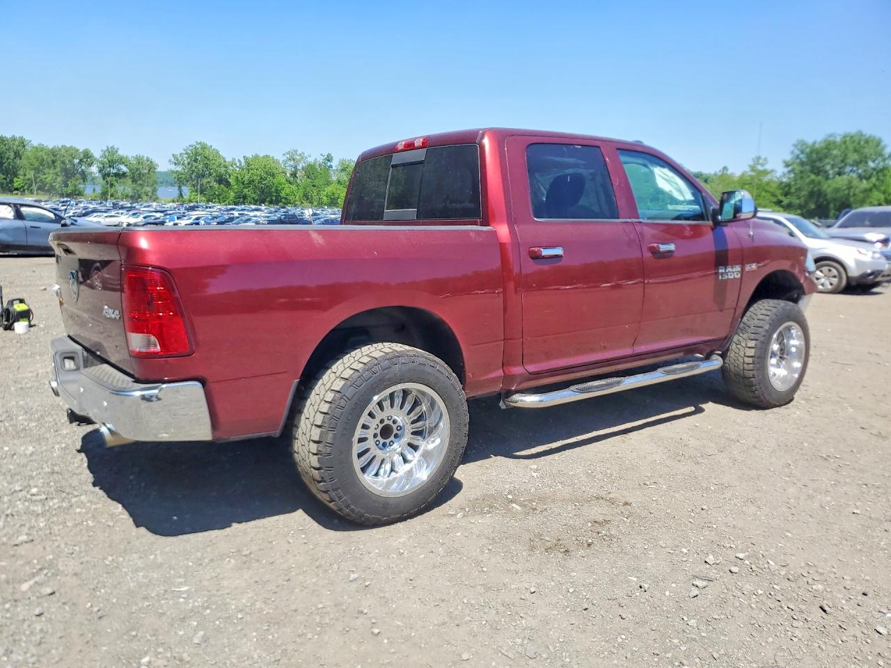 2016 RAM 1500 SLT — снимка 3