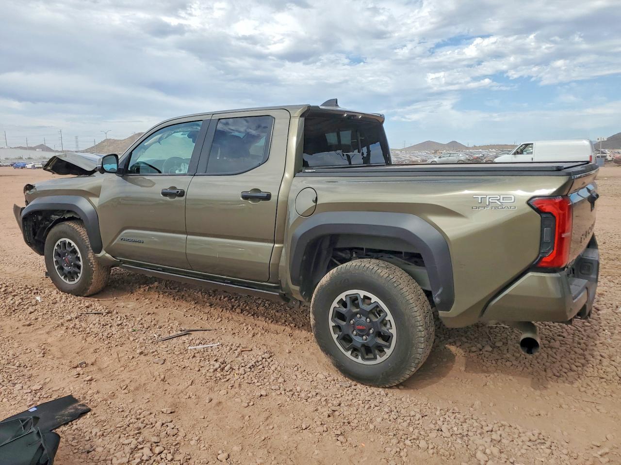 2025 TOYOTA TACOMA TRD OFF-ROAD — снимка 2