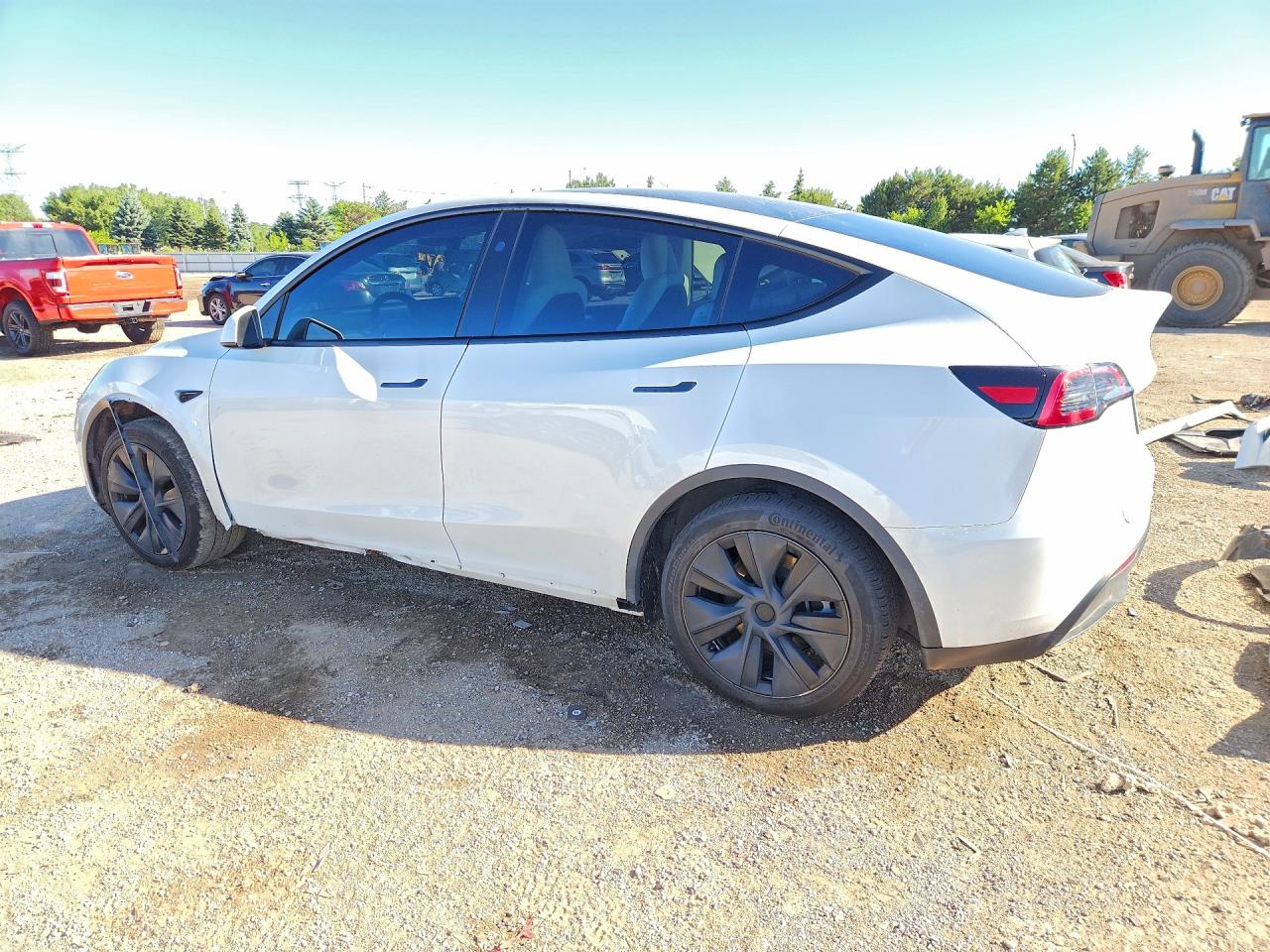 2024 TESLA MODEL Y — снимка 2