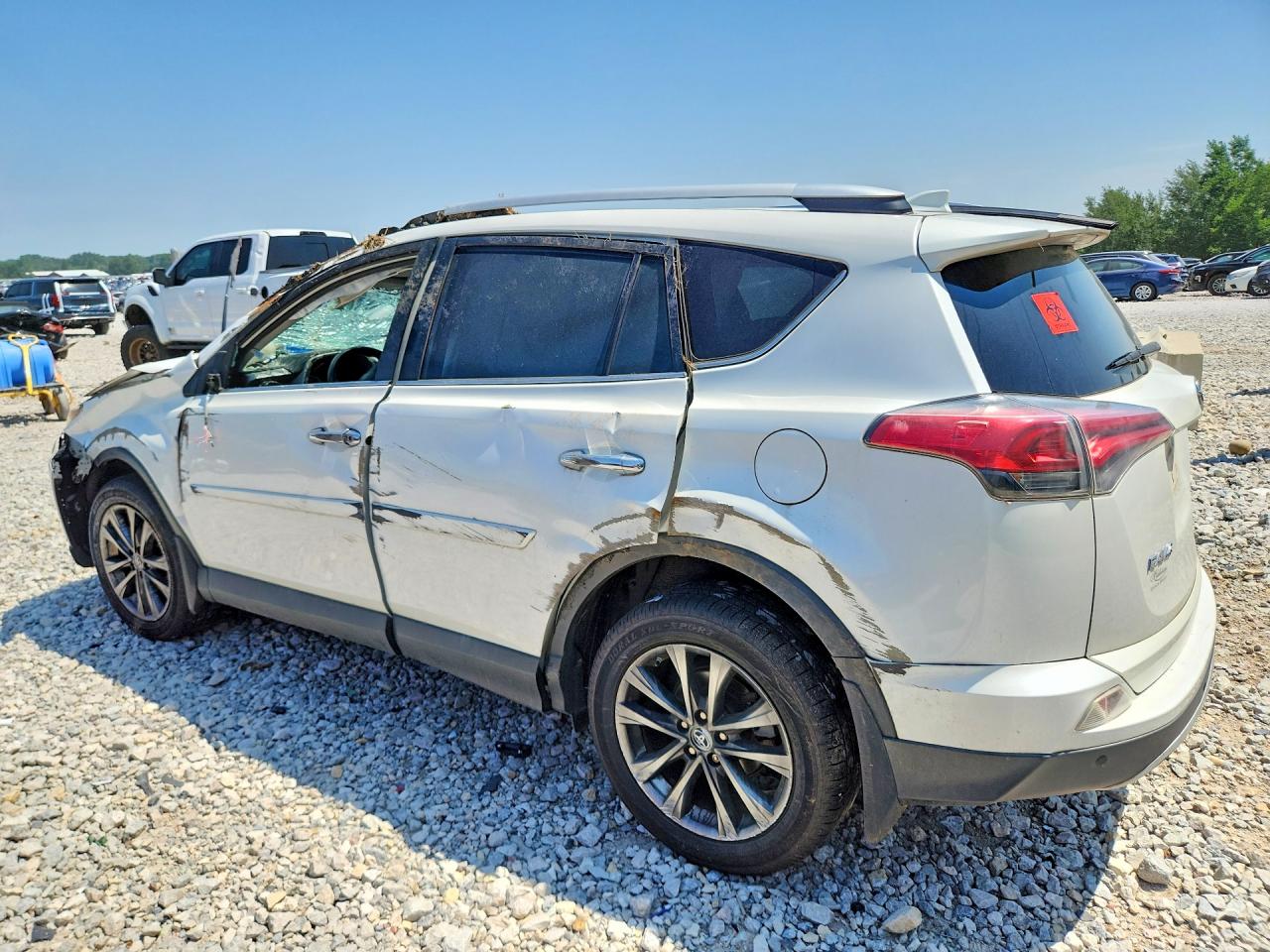 2016 TOYOTA RAV4 LIMITED — снимка 2