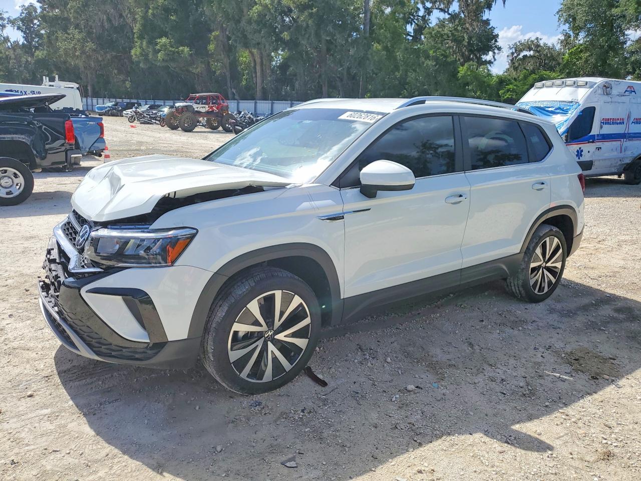 2022 VOLKSWAGEN TAOS SE