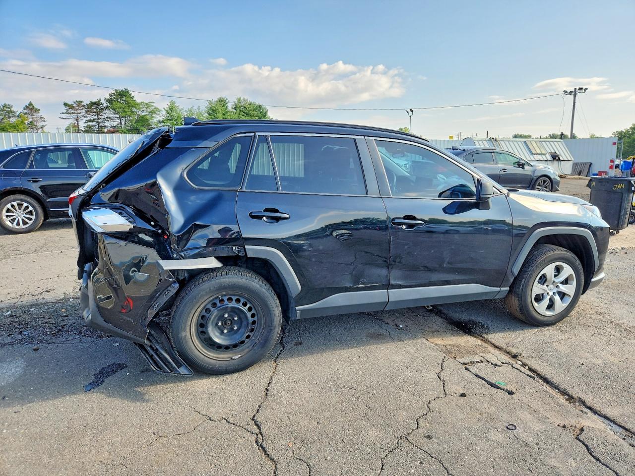 2021 TOYOTA RAV4 LE — снимка 3