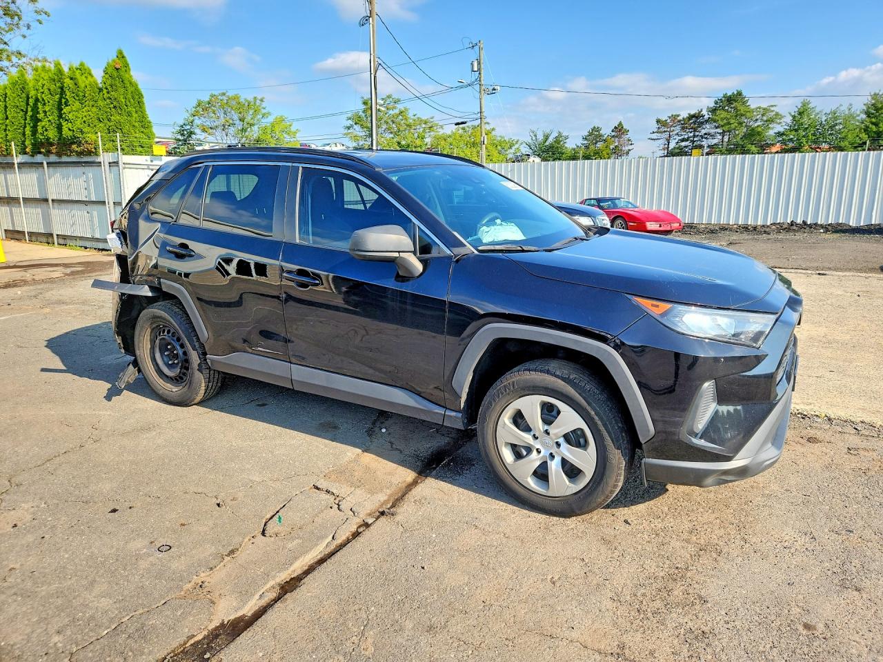 2021 TOYOTA RAV4 LE — снимка 4