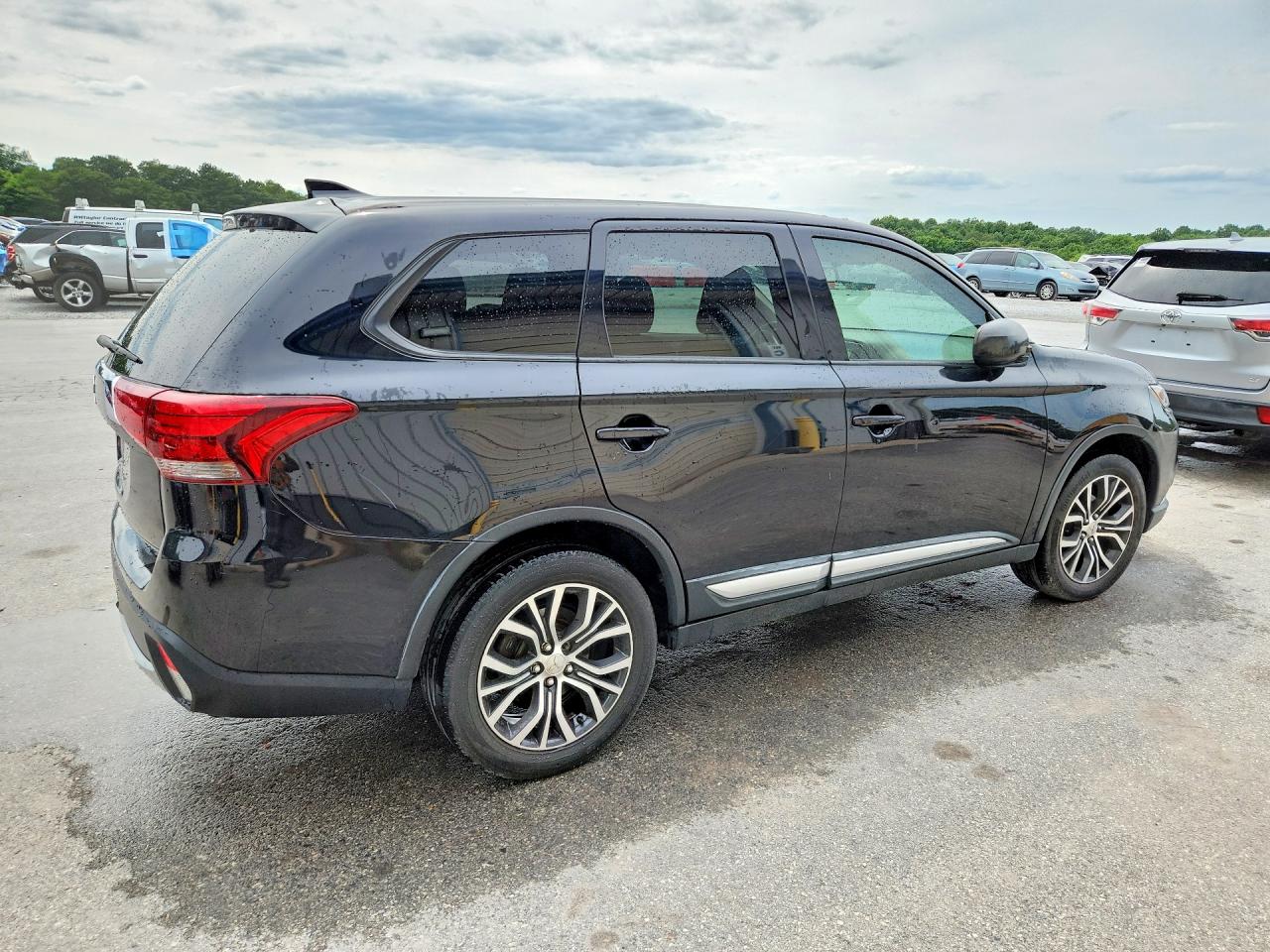 2018 MITSUBISHI OUTLANDER SE — снимка 3