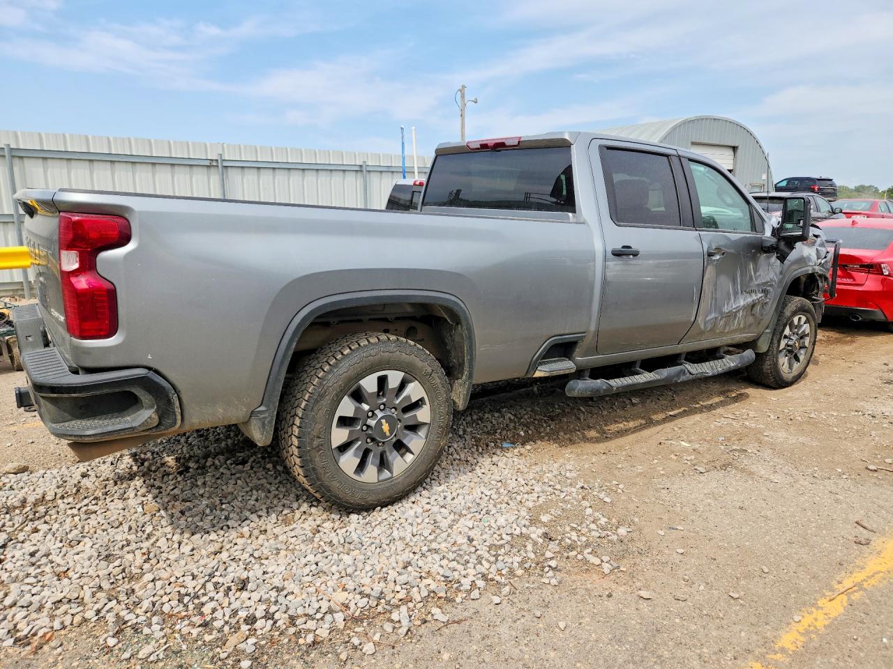 2025 CHEVROLET SILVERADO K2500 CUSTOM — снимка 3
