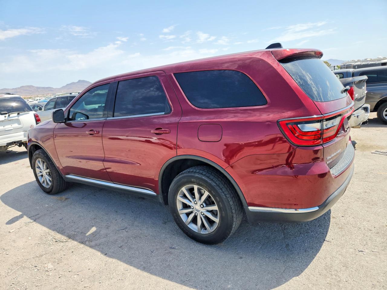 2017 DODGE DURANGO SXT — снимка 2