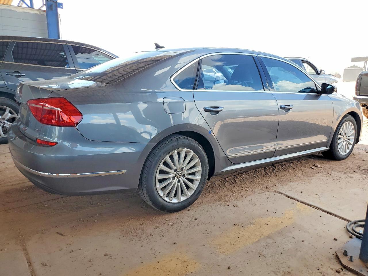 2016 VOLKSWAGEN PASSAT SE — снимка 3