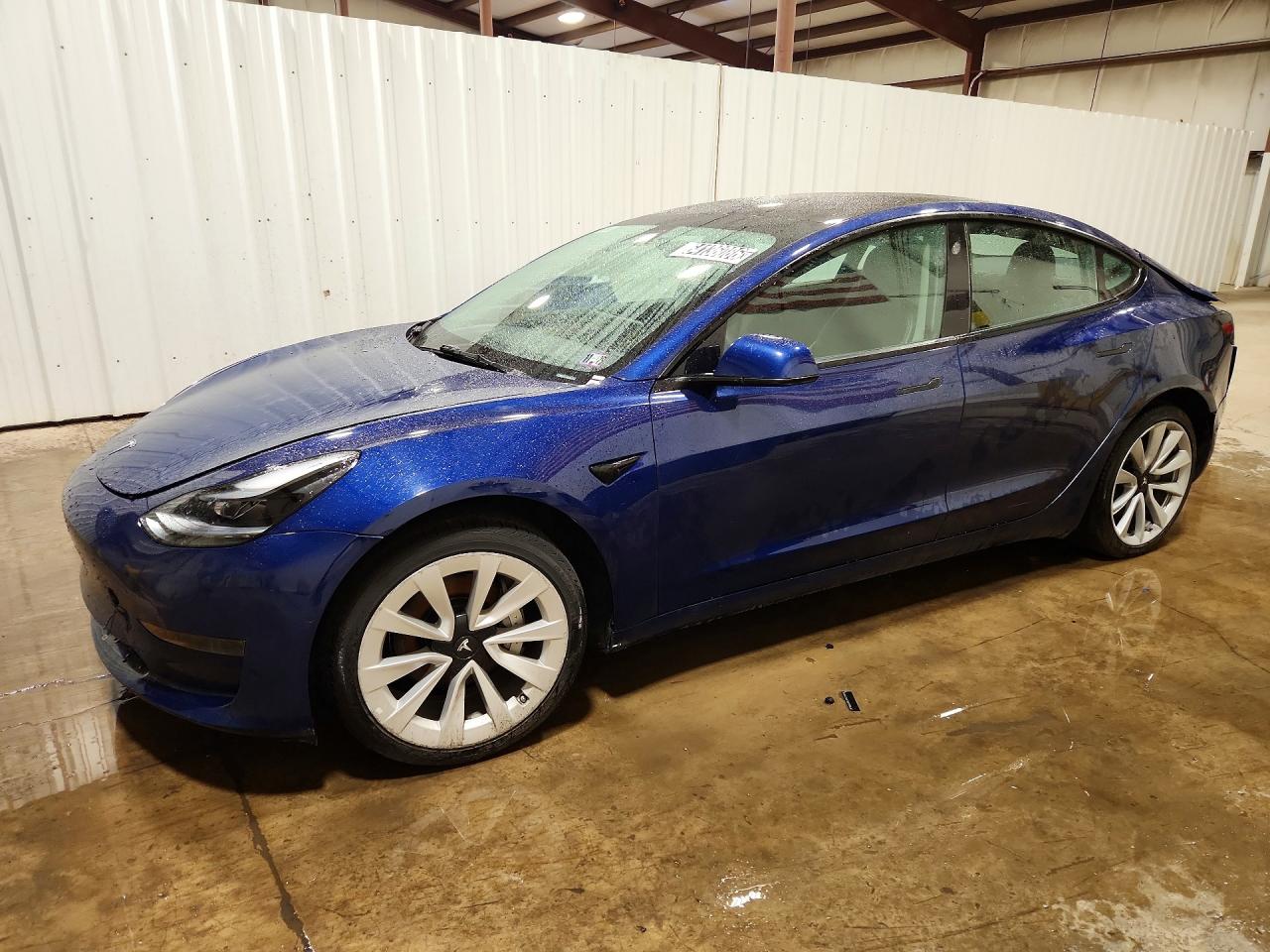 2022 TESLA MODEL 3