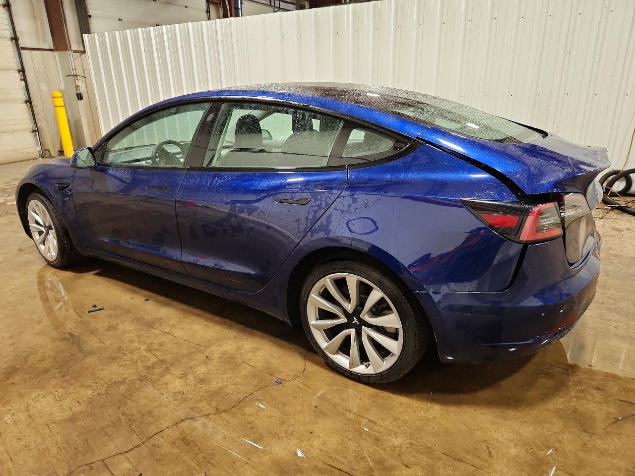2022 TESLA MODEL 3 — снимка 2