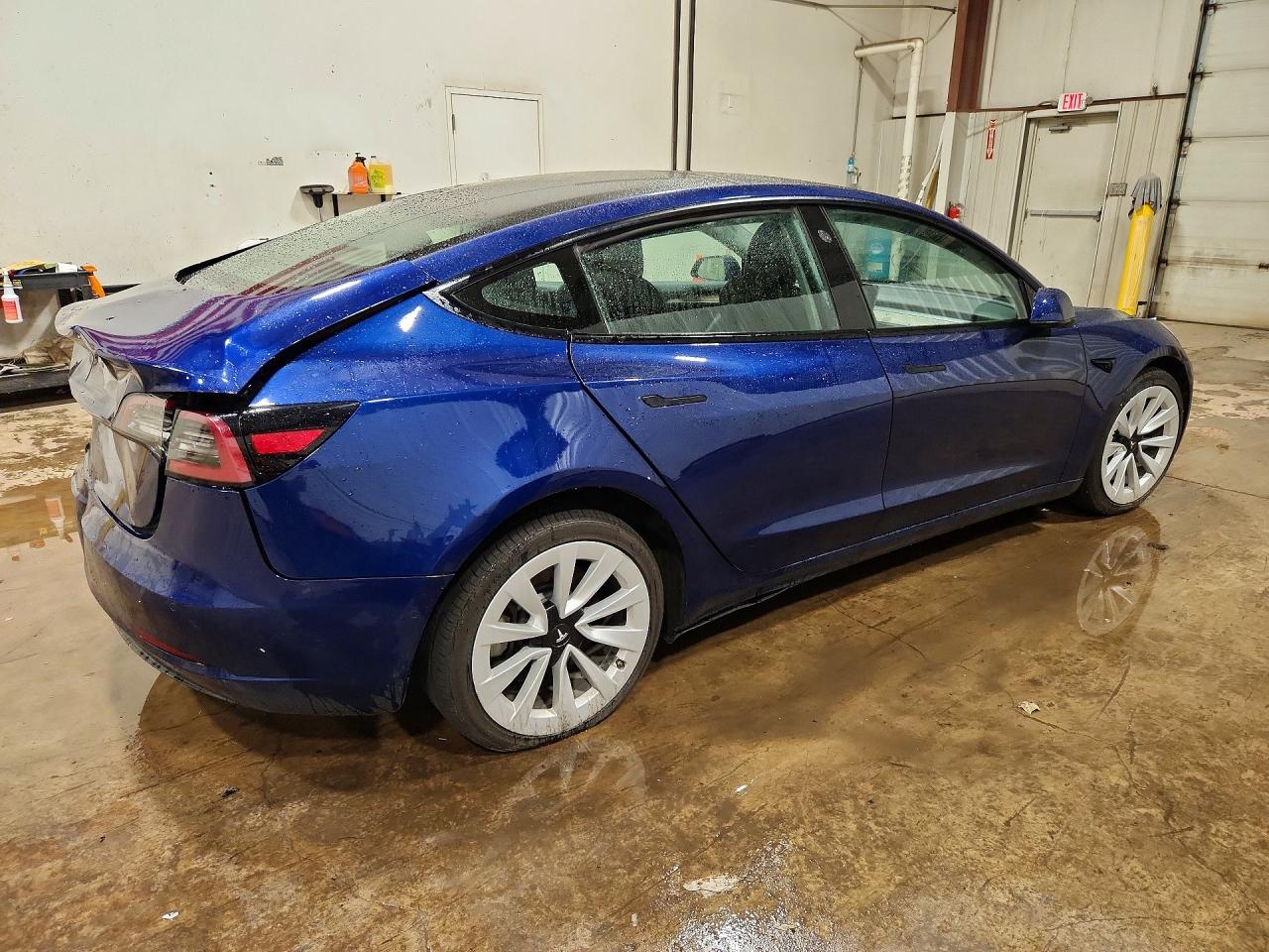 2022 TESLA MODEL 3 — снимка 3