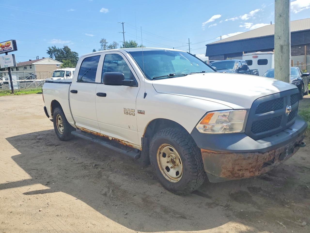 2015 RAM 1500 ST — снимка 4