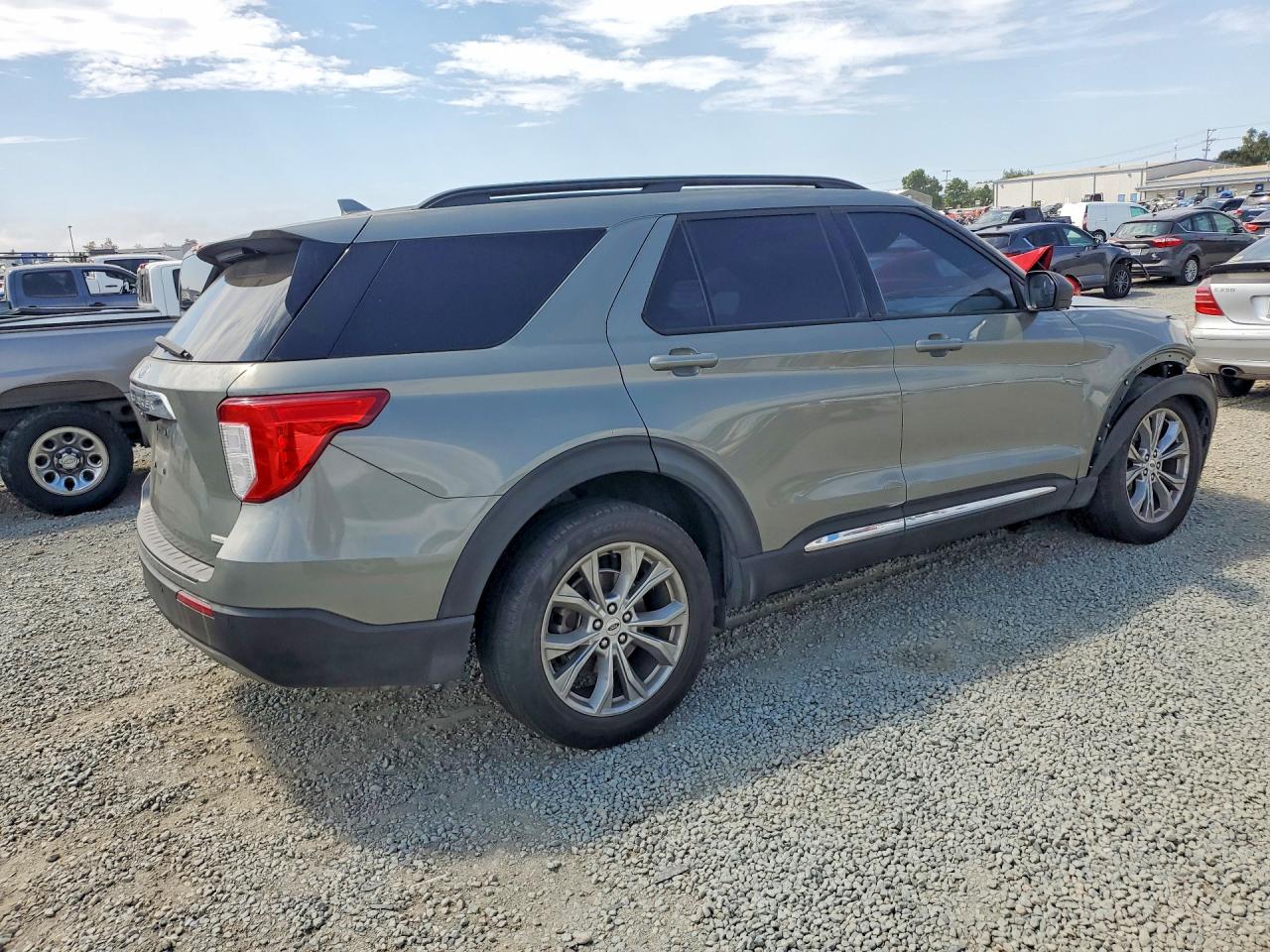 2020 FORD EXPLORER XLT — снимка 3