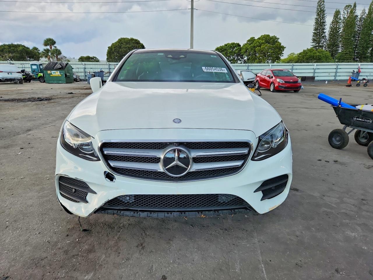 2017 MERCEDES-BENZ E 300 4MATIC — снимка 5