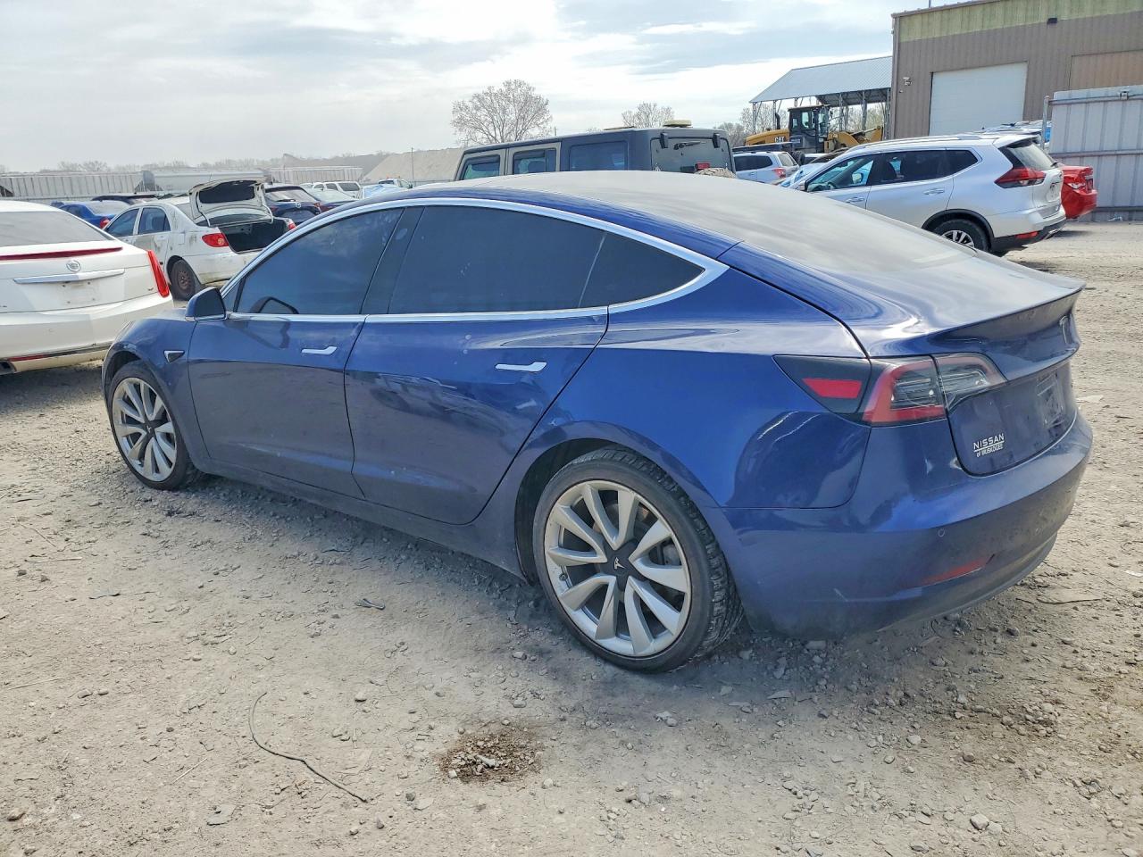 2018 TESLA MODEL 3 — снимка 2