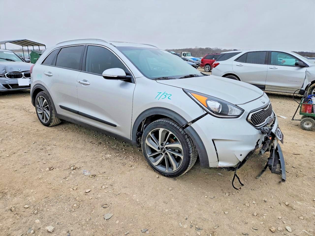 2019 KIA NIRO TOURING — снимка 4