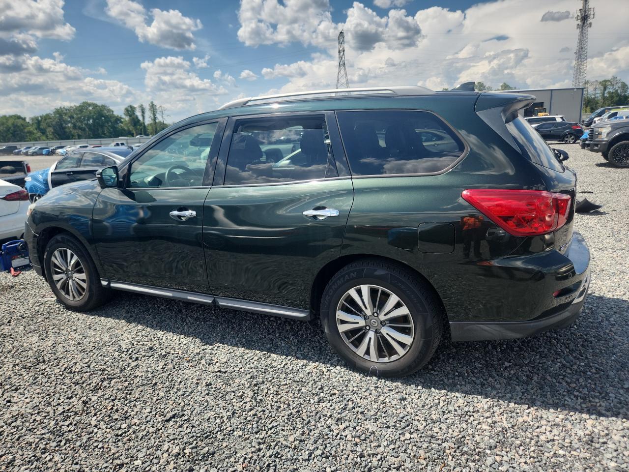 2020 NISSAN PATHFINDER SL — снимка 2