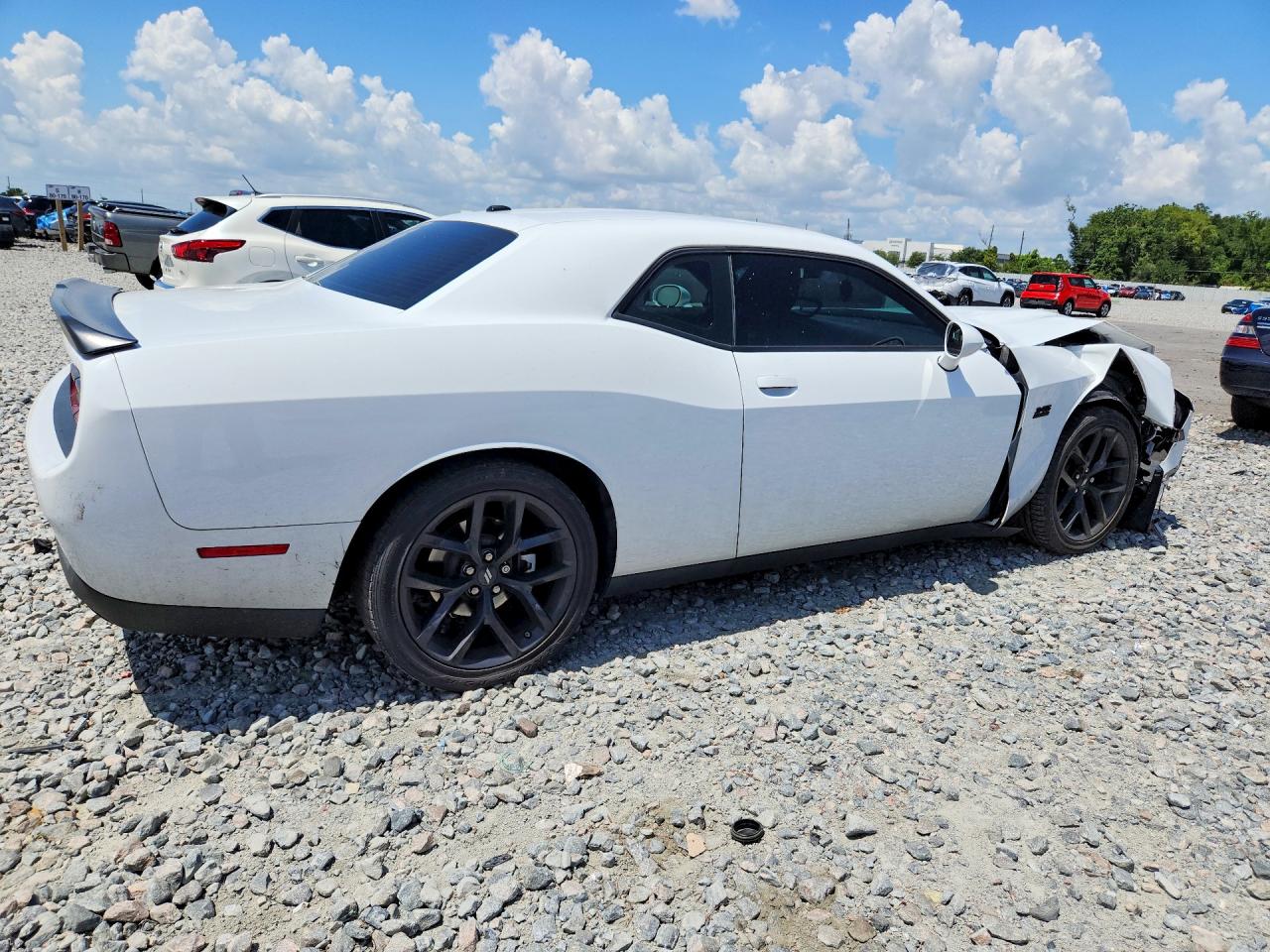 2022 DODGE CHALLENGER R/T — снимка 3