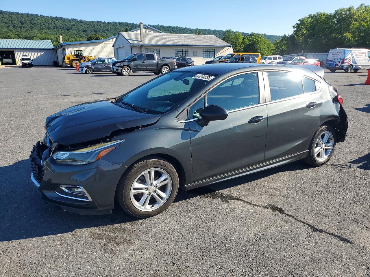 2017 CHEVROLET CRUZE LT