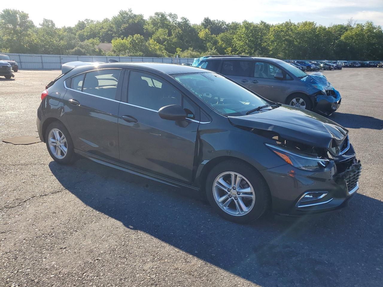 2017 CHEVROLET CRUZE LT — снимка 4
