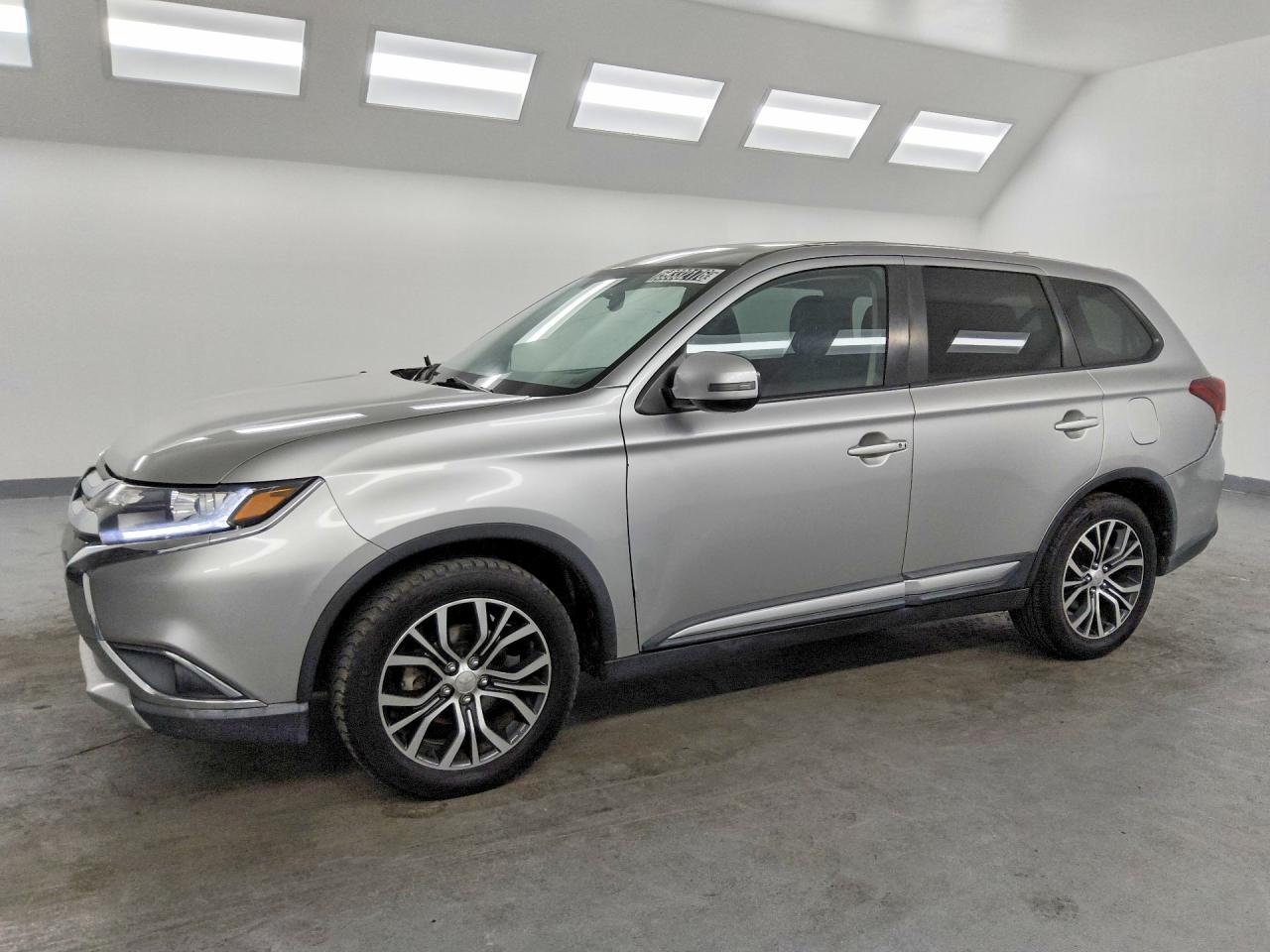 2018 MITSUBISHI OUTLANDER SE/SEL/LE