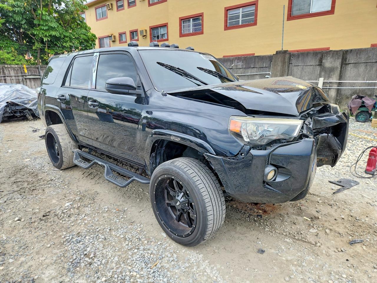 2019 TOYOTA 4RUNNER SR5 — снимка 4