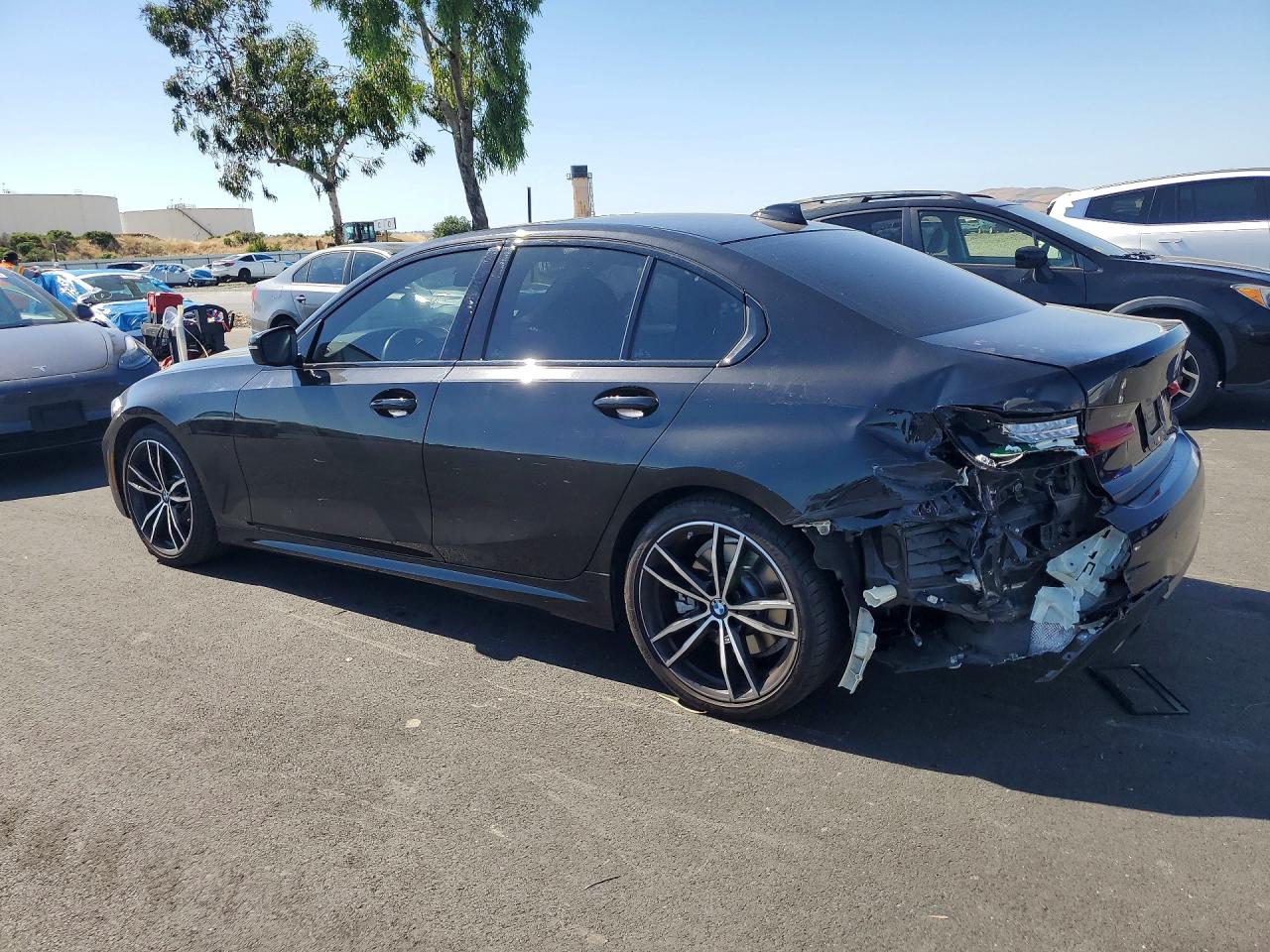2019 BMW 330I — снимка 2