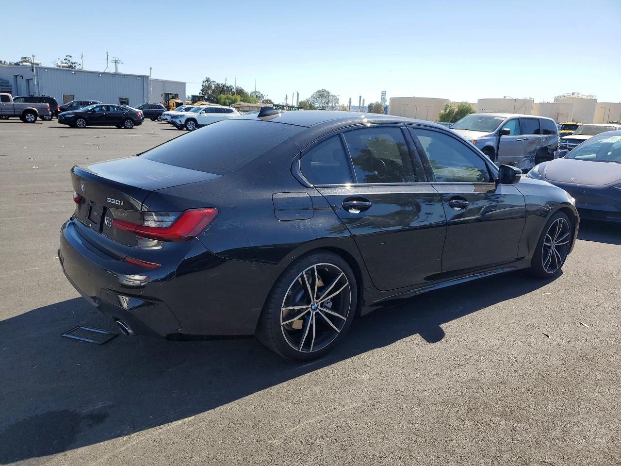 2019 BMW 330I — снимка 3