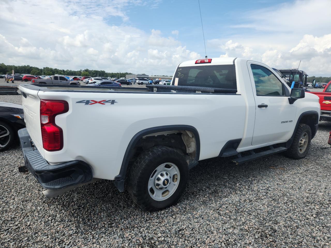 2024 CHEVROLET SILVERADO K2500 HEAVY DUTY — снимка 3