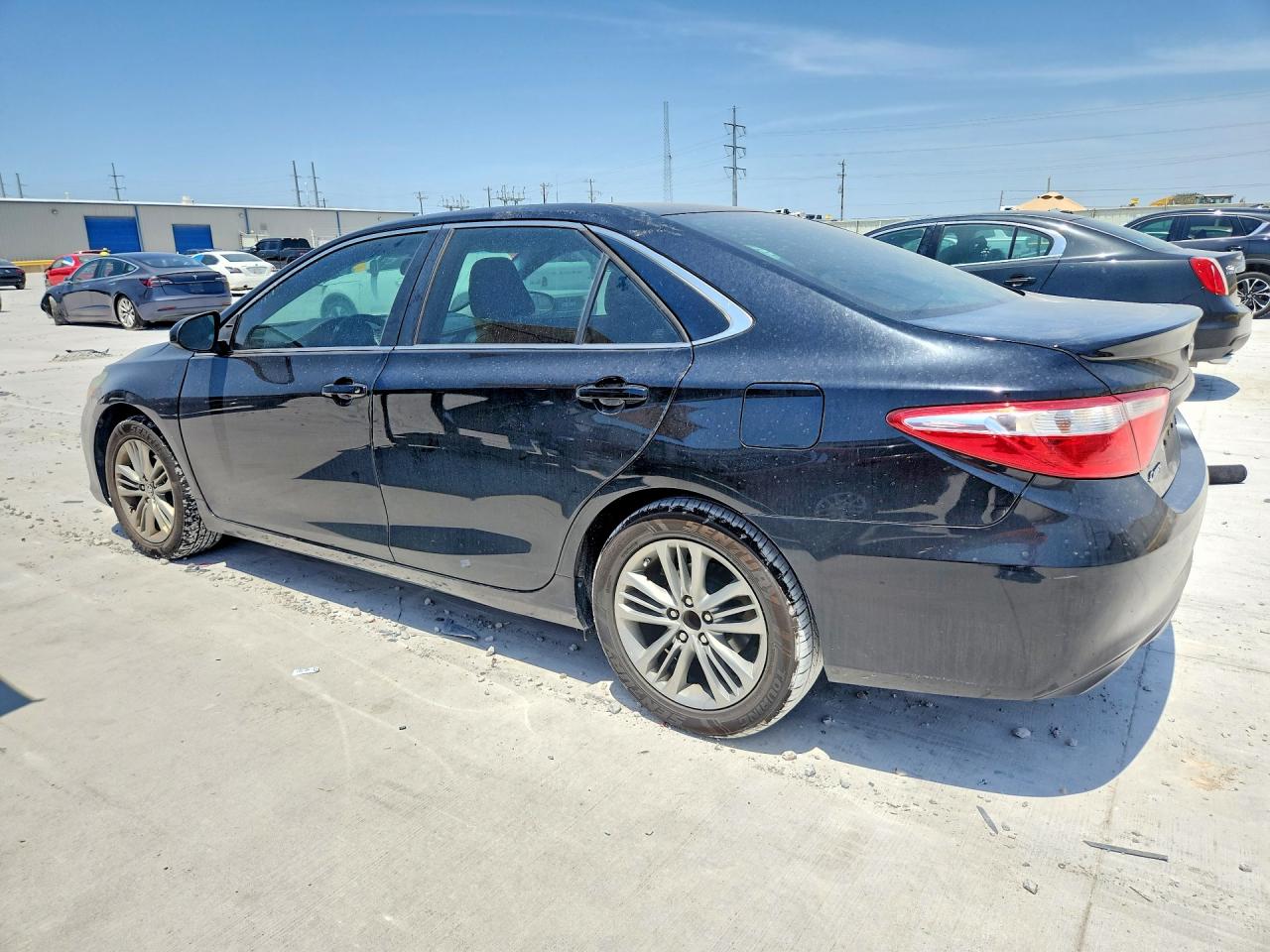 2016 TOYOTA CAMRY SE — снимка 2