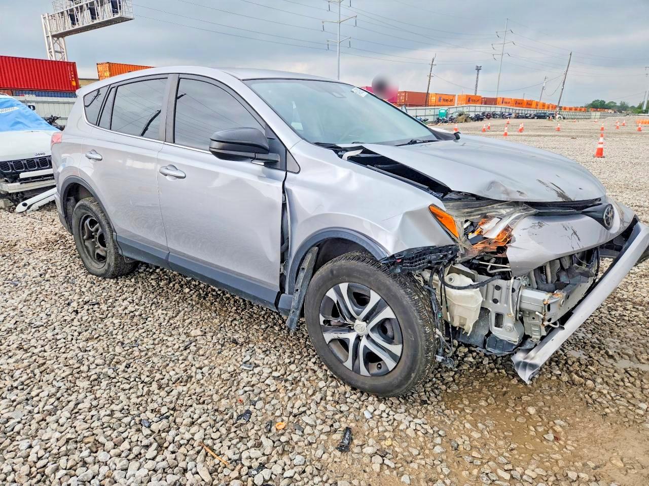 2018 TOYOTA RAV4 LE — снимка 4