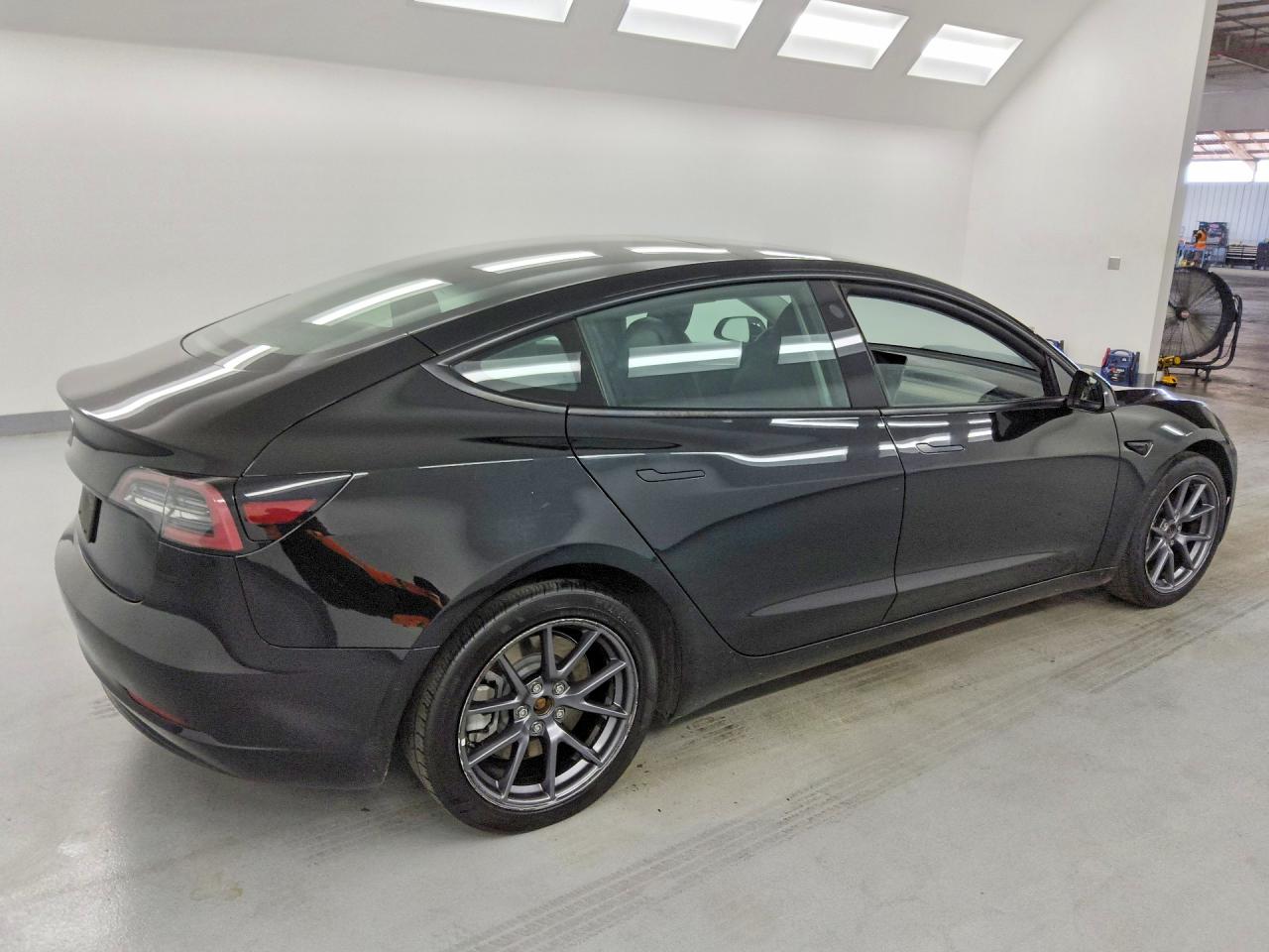 2022 TESLA MODEL 3 — снимка 3