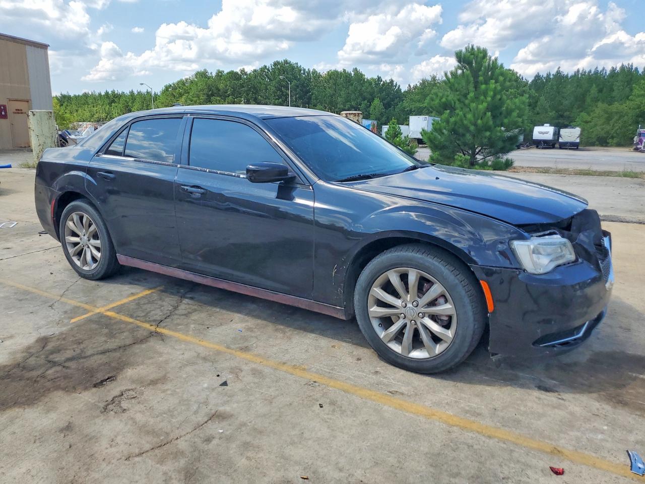 2015 CHRYSLER 300 LIMITED — снимка 4